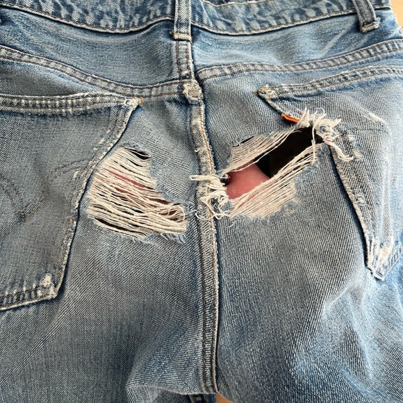 Vintage 80’s Levi’s Orange Tab Cut Off Short - Picture 9 of 9